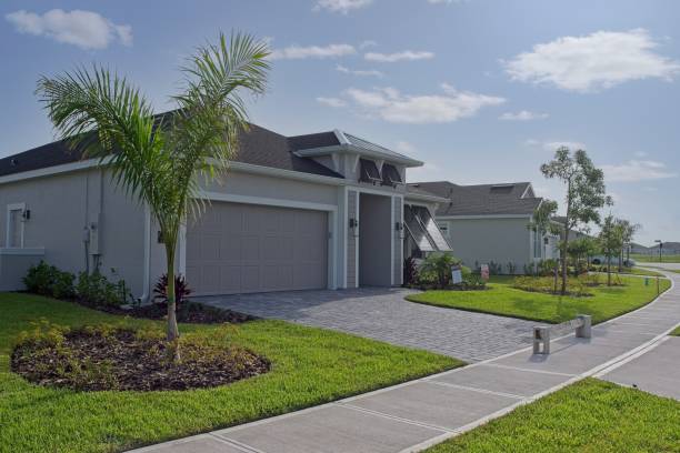 Best Driveway Paving Contractor  in Mankato, MN